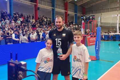 posadas-|-jugadores-de-la-seleccion-argentina-de-voley-destacaron-el-apoyo-del-publico-misionero:-“queremos-agradecer-a-todos-por-como-nos-trataron”