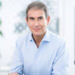 javier-milei-se-reunio-con-el-magnate-maurice-ostro-por-inversiones-tecnologicas-y-recibio-a-grandes-laboratorios
