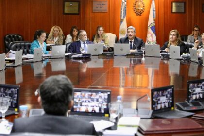 inedito-proceso-de-“limpieza”-de-la-justicia-federal:-en-dos-anos-echaron-a-3-jueces-y-otros-3-enfrentan-un-juicio-politico