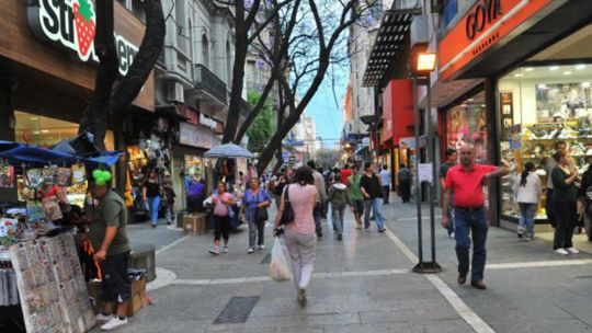las-ventas-y-la-rentabilidad-en-los-comercios-en-cordoba-se-desplomo-mas-del-20%-en-mayo