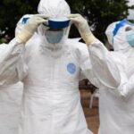 el-jefe-de-la-oms-llego-al-epicentro-del-brote-de-ebola-en-congo-mientras-crece-la-alerta-mundial