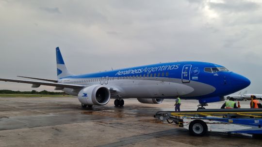 aerolineas-argentinas-cuts-special-world-cup-flights-on-fuel-costs-and-low-demand