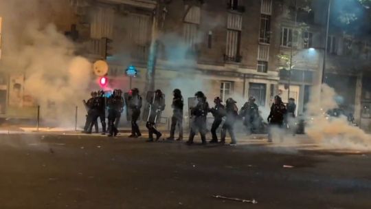 caos-en-paris-tras-el-titulo-del-psg:-mas-de-130-detenidos,-heridos-y-enfrentamientos-con-la-policia