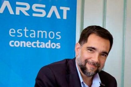 nadie-se-hace-cargo-del-funcionario-de-los-u$s2,5-millones,-pero-estuvo-dos-anos-y-medio-con-los-libertarios