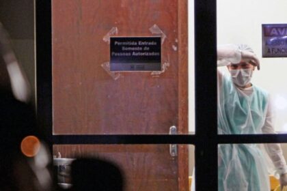 alarma-sanitaria-en-brasil-por-dos-pacientes-sospechosos-de-ebola-tras-regresar-de-africa