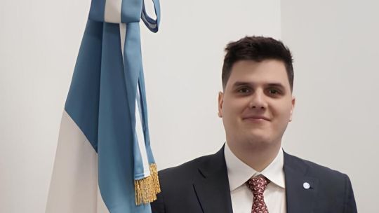 de-redactor-de-karina-a-secretario-de-asuntos-nucleares:-quien-es-federico-ramos-napoli,-hombre-de-confianza-de-santiago-caputo