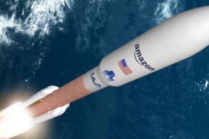 amazon-lanzo-satelites-de-internet-de-la-red-kuiper-con-el-cohete-atlas-v-para-competir-con-starlink