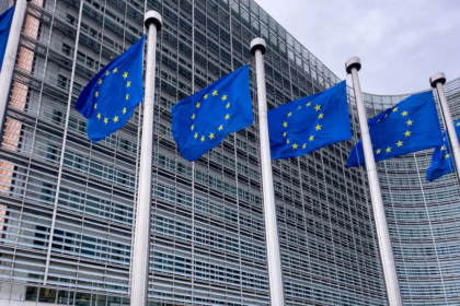 la-justicia-europea-avala-que-los-medios-cobren-a-las-plataformas-digitales-por-usar-sus-contenidos