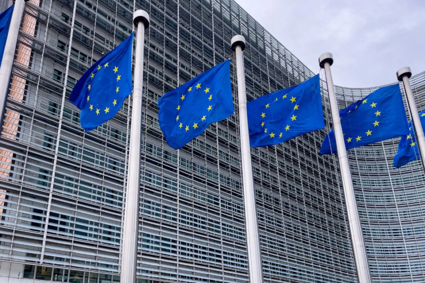 la-justicia-europea-avala-que-los-medios-cobren-a-las-plataformas-digitales-por-usar-sus-contenidos