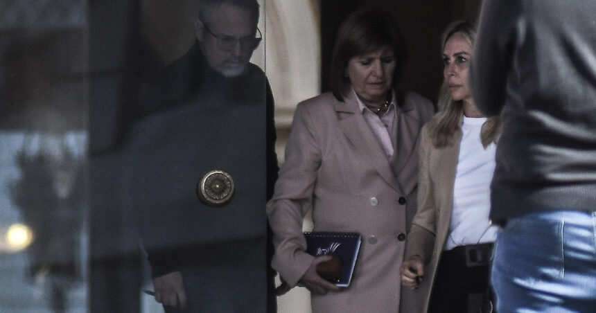 la-interna-entre-bullrich-y-karina-milei-involucra-tambien-a-un-ex-intendente-aliado-del-presidente
