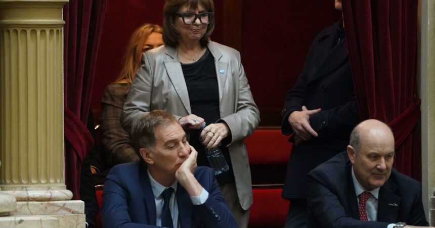 santilli-insiste-con-eliminar-las-paso-y-negocia-con-los-gobernadores-para-conseguir-votos