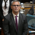 javier-milei-y-sus-medidas,-en-vivo:-el-oficialismo-inicia-el-debate-en-diputados-de-dos-proyectos-clave-y-apunta-a-aprobarlos-en-tres-semanas