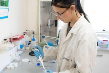 cientificos-argentinos-desarrollan-una-pasta-capaz-de-regenerar-huesos-y-reducir-la-dependencia-de-insumos-importados