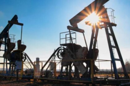 presentan-una-ley-para-que-las-petroleras-paguen-la-remediacion-ambiental-y-el-cierre-de-pozos-abandonados