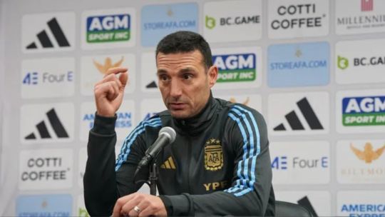 scaloni-says-argentina-among-‘10-or-12’-teams-challenging-for-world-cup-title