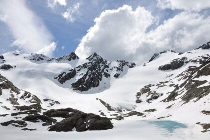 tourist,-tour-guide-dead-at-ushuaia-glacier-recovered-after-16-hour-operation