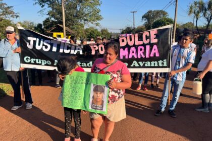 “ni-una-menos”:-eldorado-se-moviliza-en-pedido-de-justicia-por-dulce-maria-candia,-la-joven-de-17-anos-hallada-sin-vida