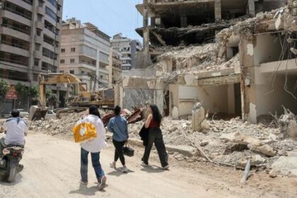en-directo,-guerra-en-medio-oriente:-iran-amenaza-de-reprendre-les-hostilites-si-les-attaques-sur-beyrouth-se-poursuivent
