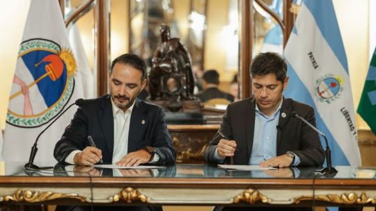 kicillof-suscribio-convenios-con-valdes:-“con-la-firma-de-estos-acuerdos-venimos-a-poner-en-valor-el-federalismo”