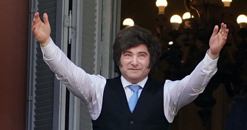 javier-milei-y-sus-medidas,-en-vivo:-el-presidente-defendio-por-primera-vez-en-publico-el-retiro-del-pliego-de-la-candidata-a-jueza-veronica-michelli