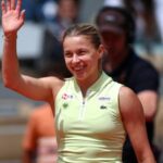 quien-es-maja-chwalinska,-la-promesa-polaca-del-tenis-que-hizo-historia-al-alcanzar-la-final-de-roland-garros