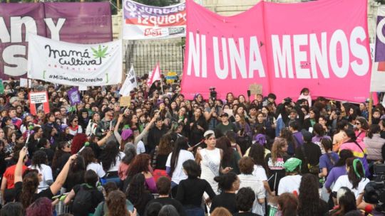 diego-raus-analizo-la-convocatoria-de-ni-una-menos:-“es-una-cuestion-que-arrastra-a-toda-la-sociedad-argentina”
