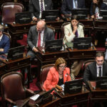 en-un-clima-de-maxima-tension,-la-oposicion-aprobo-en-el-senado-el-pliego-de-michelli-y-ahora-define-milei