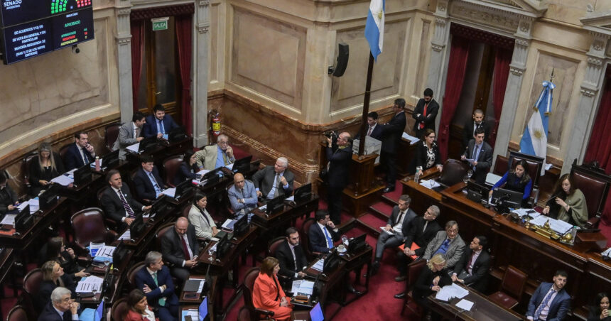 hijos,-esposas-y-hasta-funcionarios-de-otros-jueces:-uno-por-uno,-los-pliegos-judiciales-de-milei-que-aprobo-el-senado
