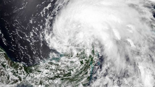 la-tormenta-tropical-amanda-avanza-en-el-oceano-pacifico-pero-se-mantiene-lejos-de-las-costas-mexicanas