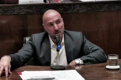 mientras-la-“narcofuncionaria”-sigue-profuga,-el-secretario-de-seguridad-de-moron-defendio-al-intendente,-pero-la-oposicion-dijo-que-tuvo-contradicciones