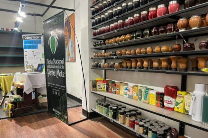 la-fiesta-nacional-e-internacional-de-la-yerba-mate-ya-tiene-su-stand-en-el-mundial-de-la-yerba-mate-en-buenos-aires