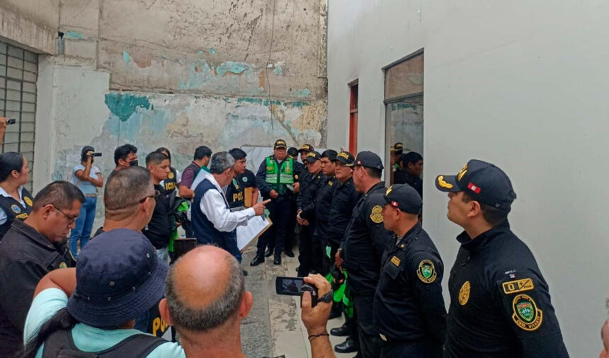 detienen-a-9-policias-de-la-comisaria-de-ate-por-cobrar-coimas-a-transportistas