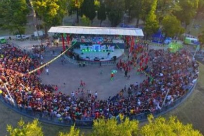adios-al-indio-solari:-donde-queda,-accesos-y-medios-de-transporte-al-parque-dominico,-donde-lo-despiden-este-domingo