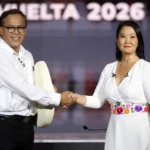 peru-define-su-futuro-en-un-balotaje-entre-keiko-fujimori-y-el-izquierdista-roberto-sanchez