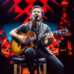 diego-torres-agoto-dos-movistar-arena-entre-clasicos,-recuerdos-y-un-emotivo-homenaje-a-un-amigo