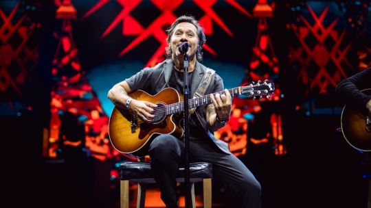diego-torres-agoto-dos-movistar-arena-entre-clasicos,-recuerdos-y-un-emotivo-homenaje-a-un-amigo