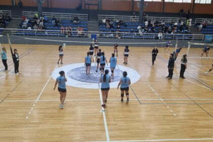 con-mas-de-7-mil-estudiantes,-iniciaron-los-intercolegiales-en-posadas-en-distintas-sedes-deportivas