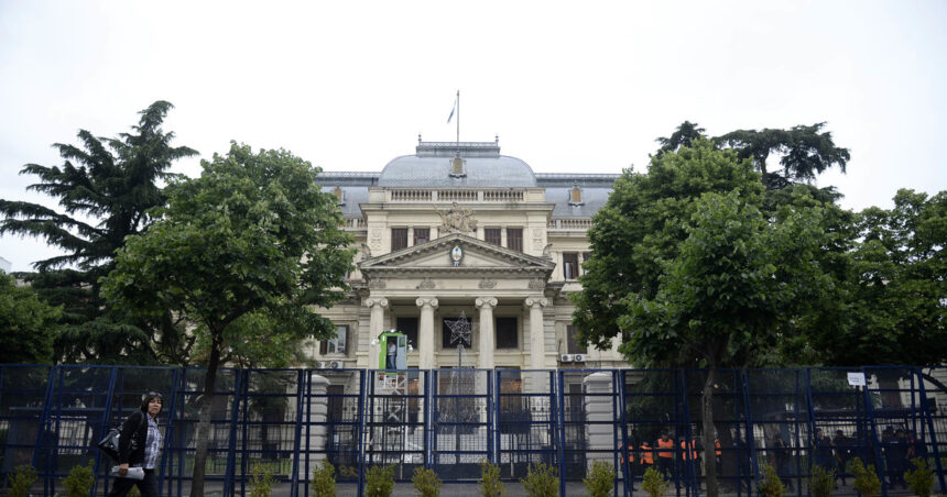 el-funcionamiento-de-la-legislatura-bonaerense-le-cuesta-a-la-provincia-mas-de-$-1.000-millones-por-dia