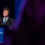 javier-milei-y-sus-medidas,-en-vivo:-el-presidente-da-una-nueva-senal-de-alineamiento-con-israel-al-recibir-a-un-exmilitar-que-fue-rehen-en-la-franja-de-gaza