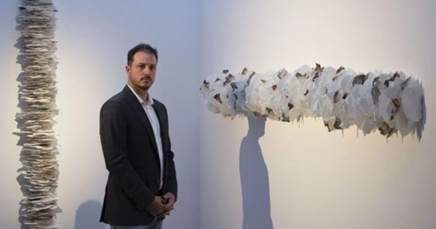 una-instalacion-inspirada-en-altamira-explora-los-codigos-perdidos-del-arte-paleolitico