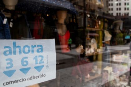 adios-a-ahora-12,-cuota-simple-y-precios-cuidados:-el-gobierno-elimino-otras-58-normas