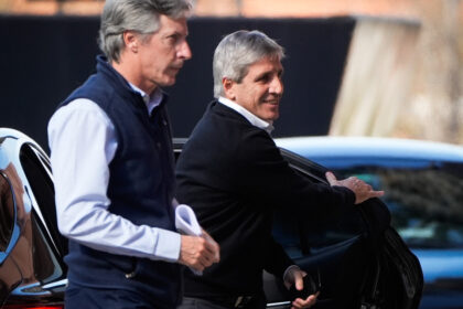 con-un-canje-de-bonos,-el-bcra-acelera-la-renegociacion-de-un-prestamo-de-bancos-para-despejar-vencimientos