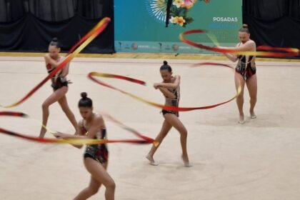 gimnasia-ritmica:-la-misionera-valeska-bazila-deslumbro-en-brasil-y-apunta-al-sudamericano-con-la-seleccion-argentina