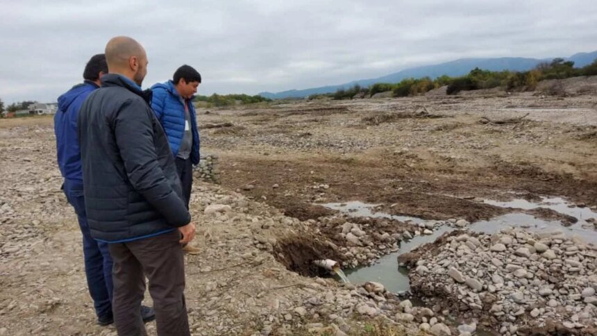 un-barrio-privado-huele-a-podrido-porque-la-desarrolladora-vuelca-desechos-cloacales-sin-tratar