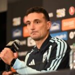 tras-la-goleada-a-islandia,-scaloni-despejo-dudas-fisicas-y-retraso-la-decision-sobre-el-reemplazante-de-balerdi:-“capaz-me-tomo-uno-o-dos-dias-mas”