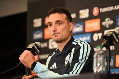 tras-la-goleada-a-islandia,-scaloni-despejo-dudas-fisicas-y-retraso-la-decision-sobre-el-reemplazante-de-balerdi:-“capaz-me-tomo-uno-o-dos-dias-mas”