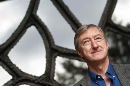 el-escritor-britanico-julian-barnes-gano-el-premio-princesa-de-asturias-de-las-letras