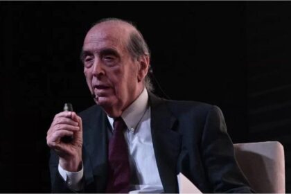 un-economista-cercano-a-javier-milei-advirtio-por-el-empleo:-“la-destruccion-avanza-mas-rapido-que-la-creacion”