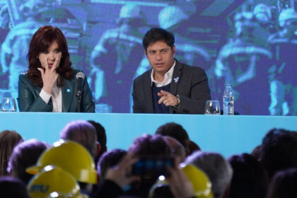 tras-el-acercamiento-con-maximo,-kicillof-salio-a-defender-a-cristina-kirchner-a-un-ano-de-su-condena:-“es-inocente”