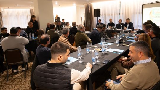 “el-derrame-de-las-actividades-a-las-que-le-va-bien-no-se-nota”:-el-alerta-de-intendentes-del-interior-de-cordoba